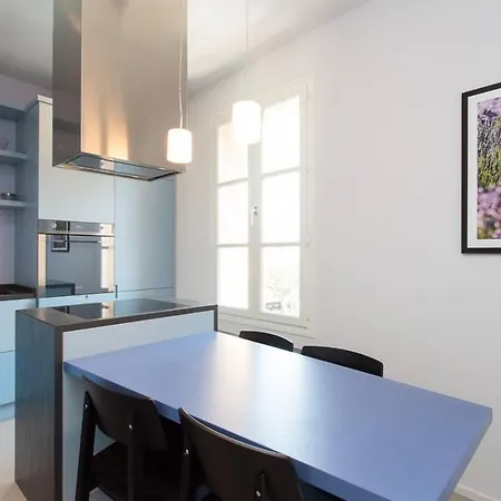 Apartment Pure & Chic 2beds/2baths In Centre! Cannes