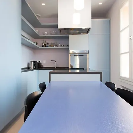Apartment Pure & Chic 2beds/2baths In Centre! Cannes