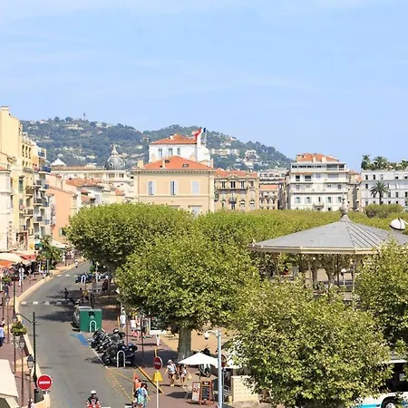 Pure & Chic 2beds/2baths In Centre! Appartement *